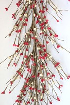 EV-C29 Primitive Pip Berry Garland in Red and Cream Color - £13.38 GBP