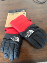 BNWT The North Face Moondoggy Gloves - Insulated, Boys, Size S, TNF red/... - $28.71