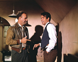 Warren Beatty and Gene Hackman in Bonnie and Clyde 16x20 Poster - £15.97 GBP