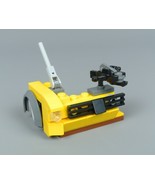 Authentic NEW Lego Movie 2 Apocalypseburg Front Car Gunner - $200.13 MXN