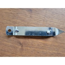Vintage 4-1/2&quot; Can and Beer Bottle Opener - $75.07 MXN