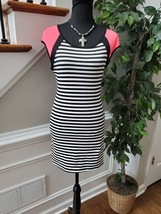Forever 21 Women Black/White Polyester Scoop Neck Sleeveless Knee Length... - $24.00