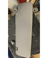 1989-1995 Toyota Pickup 1990-1995 4Runner Pass. Right Side Sun Visor 16 ... - $1,199.52 MXN