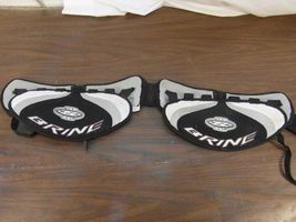 Children Youth Brine Factor Gel Lacross Large Black Gray Pads Stained 32981 - $15.21