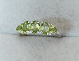 Peridot 5 Stone Band Ring in Sterling Silver 1.85 ctw Size 8 - £20.80 GBP