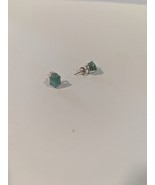 Emerald Earrings 6x8 mm 925 Sterling Silver  - $560.21 MXN