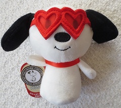 Hallmark Itty Bittys Valentines Day Peanuts Heart Glasses Snoopy Plush - £8.00 GBP