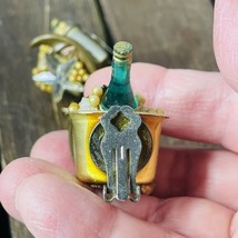 Item image 15