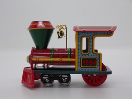 1994 Hallmark Keepsake  Collector&#39;s Series Ornament Yuletide Central Train - £7.57 GBP