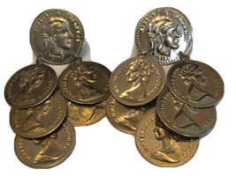 Costume Coin Earrings - $90.77 MXN