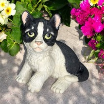 Vintage Boehm Bisque Porcelain Kitten Cat Tuxedo Black White Figurine Green Eyes - £33.42 GBP