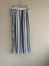 Monroe and Main size medium Flowing Striped Pants by Monroe and Main new - £11.00 GBP