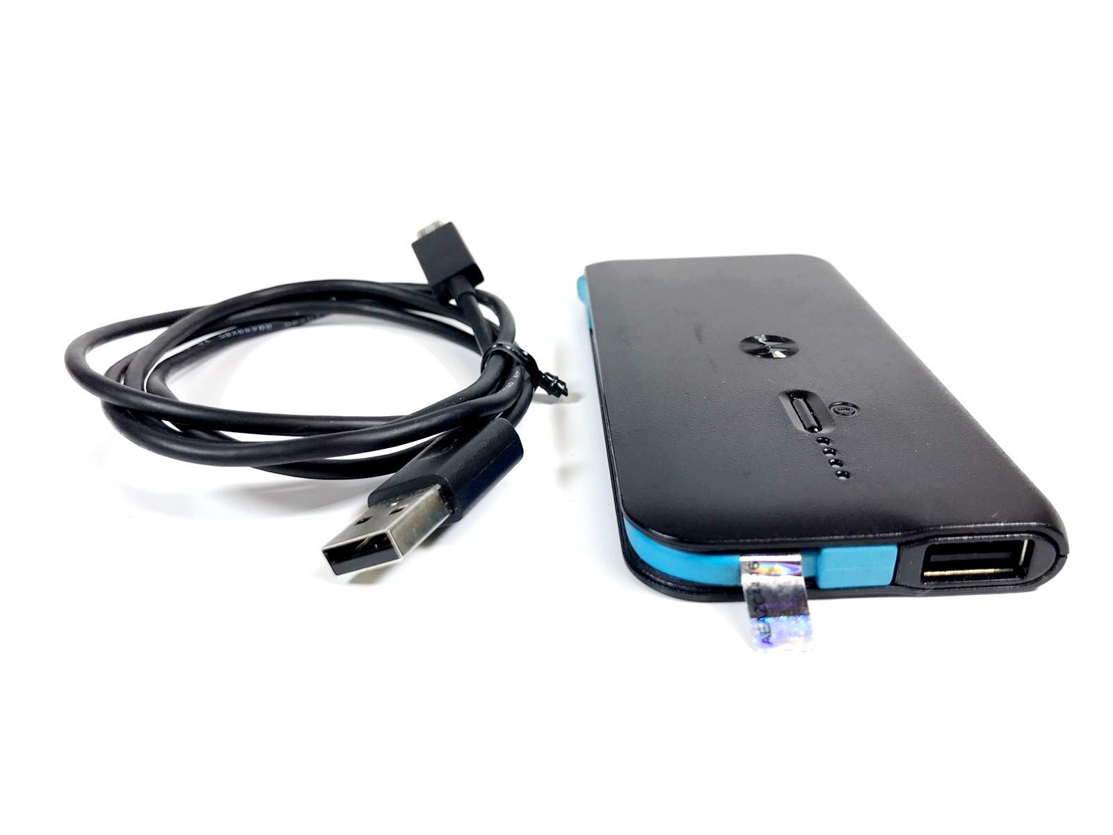 Motorola WPS-601-P793 Power Pack Slim Portable Battery, Black/Blue - $11.99