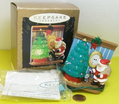 Hallmark Keepsake Ornament &quot;Wee Little Christmas&quot; Magic: Light   1995 - $183.36 MXN