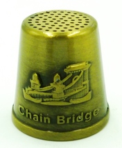 COLLECTIBLE THIMBLE TRAVEL MEMORABILIA BUDAPEST HUNGARY CHAIN BRIDGE BRASS - €10,35 EUR