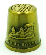 COLLECTIBLE THIMBLE TRAVEL MEMORABILIA BUDAPEST HUNGARY CHAIN BRIDGE BRASS - €10,33 EUR