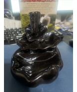 Waterfall Garden Incense Come Holder - $111.19 MXN