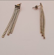 Vintage Goldtone Dangle Pierced Earrings - $285.54 MXN