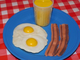 Faux Food Replica Mtc Vintage Play Food Eggs Bacon Orange Juice Breakfast Rare - £35.61 GBP