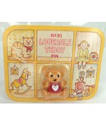 Vintage 1981 Valentine&#39;s Day Avon Loveable Teddy Bear Pin - New on Card - £11.40 GBP