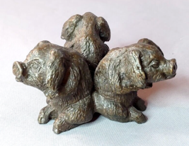 Bronze 3 Pigs Sculpture Paperweight probably San Pacific SP San Francisco - £27.72 GBP