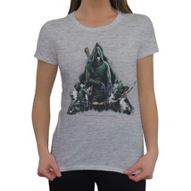 Arrow Oliver Queen Armed Women&#39;s T-Shirt Grey - £6.38 GBP
