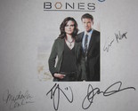 Bones Signed TV Script Screenplay Autograph X8 David Boreanaz Emily Desc... - $19.99