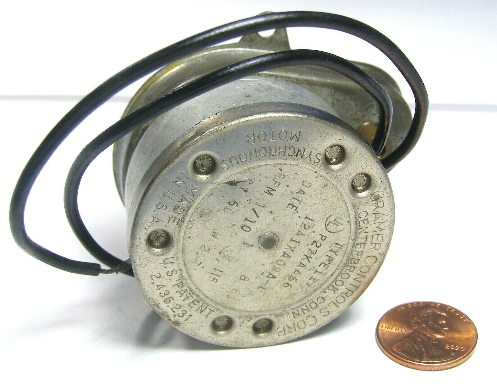 Cramer Controls Corp Type: 117 Synchronous Motor   ZN9 - $29.95