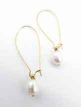 GORGEOUS Artisanal Genuine Cultured Pearl Gold Kidney Threader Wire Earrings - £13.65 GBP