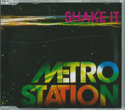 METRO STATION - SHAKE IT / COMIN&#39; AROUND 2009 EU CD TRACE CYRUS MASON MUSSO - £19.59 GBP