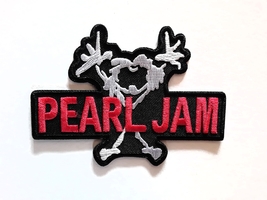 PEARL JAM AMERICAN HEAVY ROCK METAL POP MUSIC BAND EMBROIDERED PATCH  - £4.00 GBP