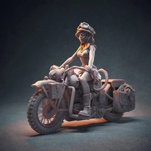 1/24 Resin Model Kit Beautiful Girl Motorcycle Speed Racer Unpainted - £11.34 GBP