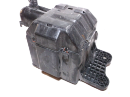10-11-12-13  SUZUKI GRAND VITATA 2.4L   /ENGINE BAY/ FUSE/ RELAY/ BOX image 3