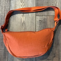 Nylon Crescent Crossbody Bag Rust - $535.15 MXN