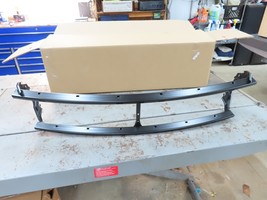 GM 84664455 Front Upper Bumper Stiffener Face Bar Support General Motors - $3,615.12 MXN