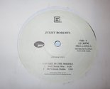 Caught in the Middle [Vinyl] [Vinyl] Roberts, Juliet - £15.37 GBP