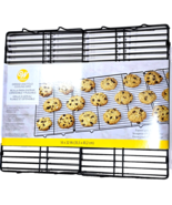 Wilton Expand And Fold Cooling Grid Non Stick For Sheet Cakes Cookies 14... - €29,61 EUR