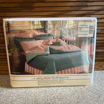 Vintage JCPenney Color Forum No Iron Percale White Full Flat Smooth Touc... - $18.04