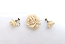 Vintage Van Dell Brooch &amp; Clip On Earrings 12k GF Carved Resin Roses Ivory Color - £19.73 GBP