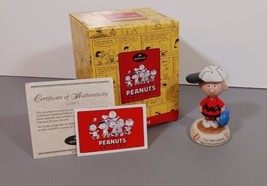 Hallmark Gallery Charlie Brown &quot;Seventh Inning Stretch&quot; Baseball Figurin... - £14.59 GBP