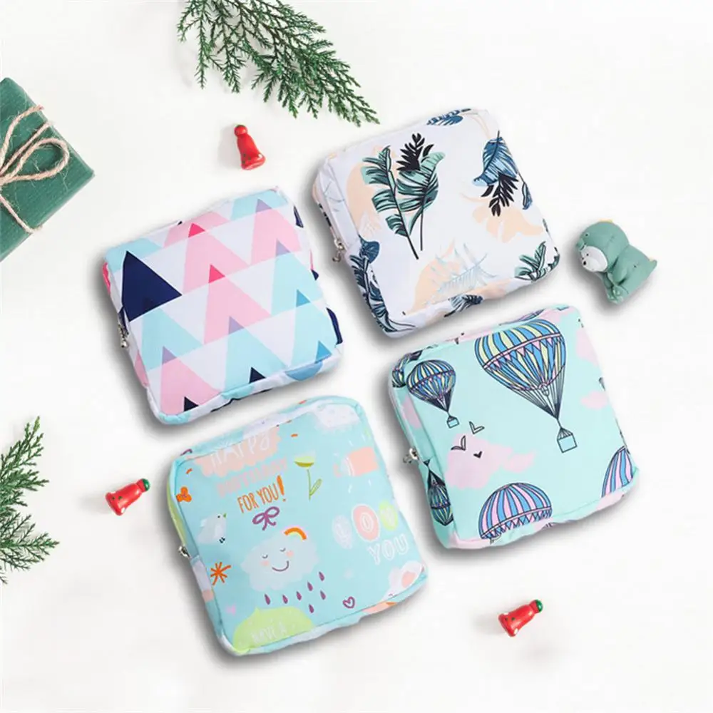 Portable Travel Outdoor B Purse Sanitary Napkin Storage Bags Sanitary Pad Pouch  - £18.78 GBP