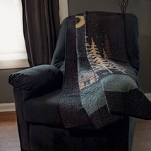 Donna Sharp Moonlit Cabin Quilted Throw Blanket Wall Cotton 50&quot; x 60&quot; Lodge Blue - £59.93 GBP