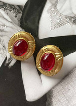 Vintage style red glass jelly stud earring - £13.00 GBP