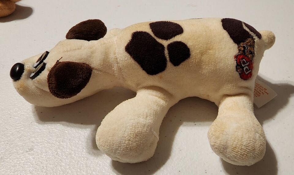 Primary image for Vintage 1985 Pound Puppies newborn Puppy Plush 8” white with brown spots Tonka