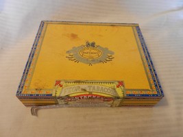 Flor De Tabacos De Partagas 1845 Wooden Cigar Box - £23.90 GBP