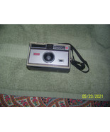 vintage kodiak instamatic  film camera {instamatic 104} - $13.70 CAD