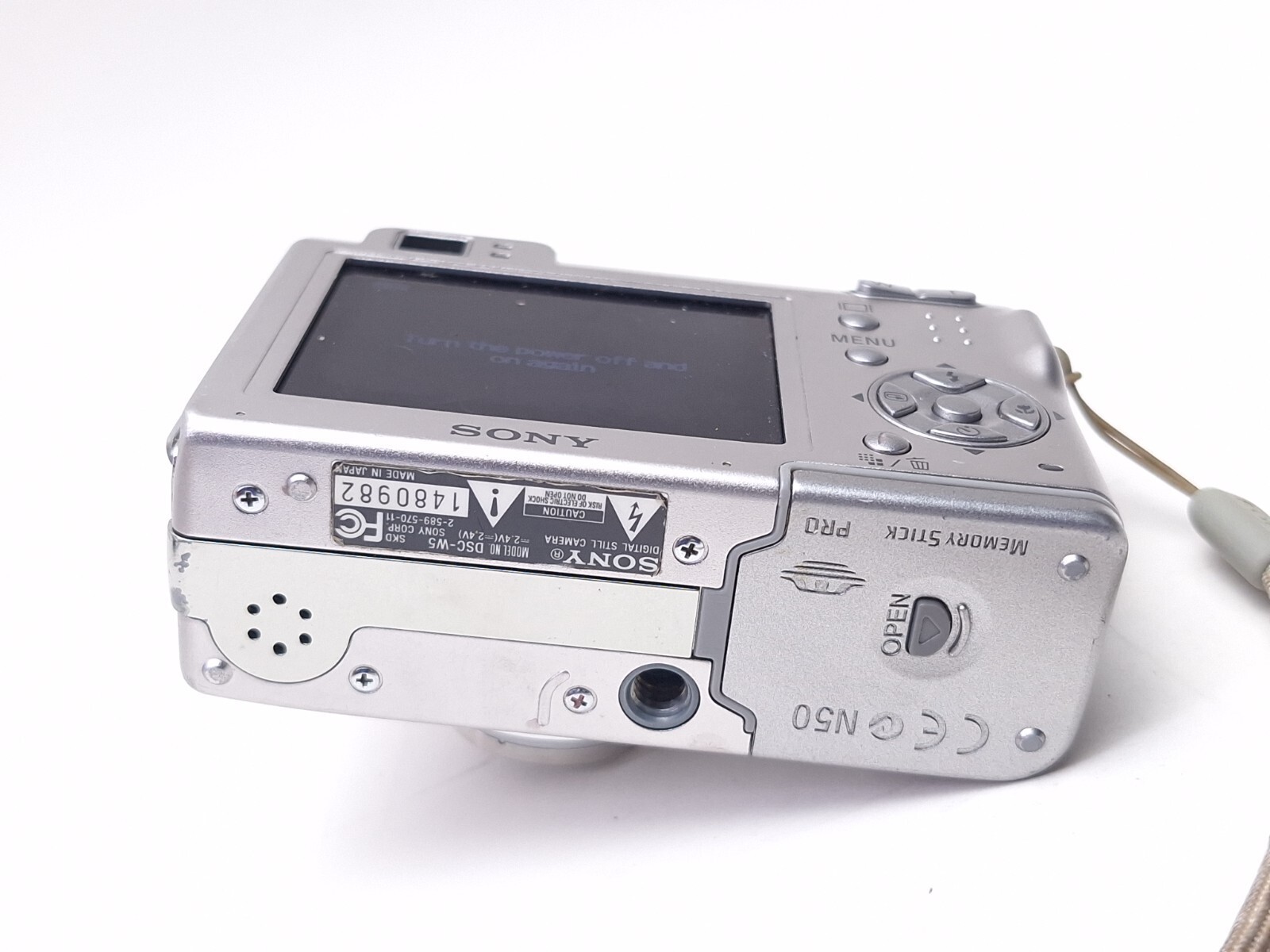 Sony CyberShot DSC-W5 5.1MP 3x Optical Point and Shoot Digital Camera As Is Item image 5