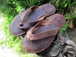 Men&#39;s Handmade Greek Leather Cushioned Flip Flop Sandals - $52.00