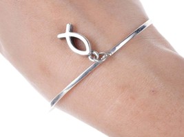 Retired James Avery sterling Ithaca Fish bangle - £209.71 GBP