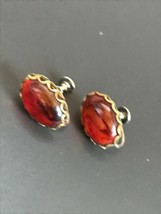 Vintage Amber Colored Swirl Plastic Oval Screwback Earrings – 0.75 x 0.5 inches  - £8.23 GBP